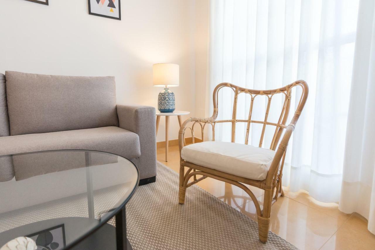 Apartamentos Tucan Малага Экстерьер фото