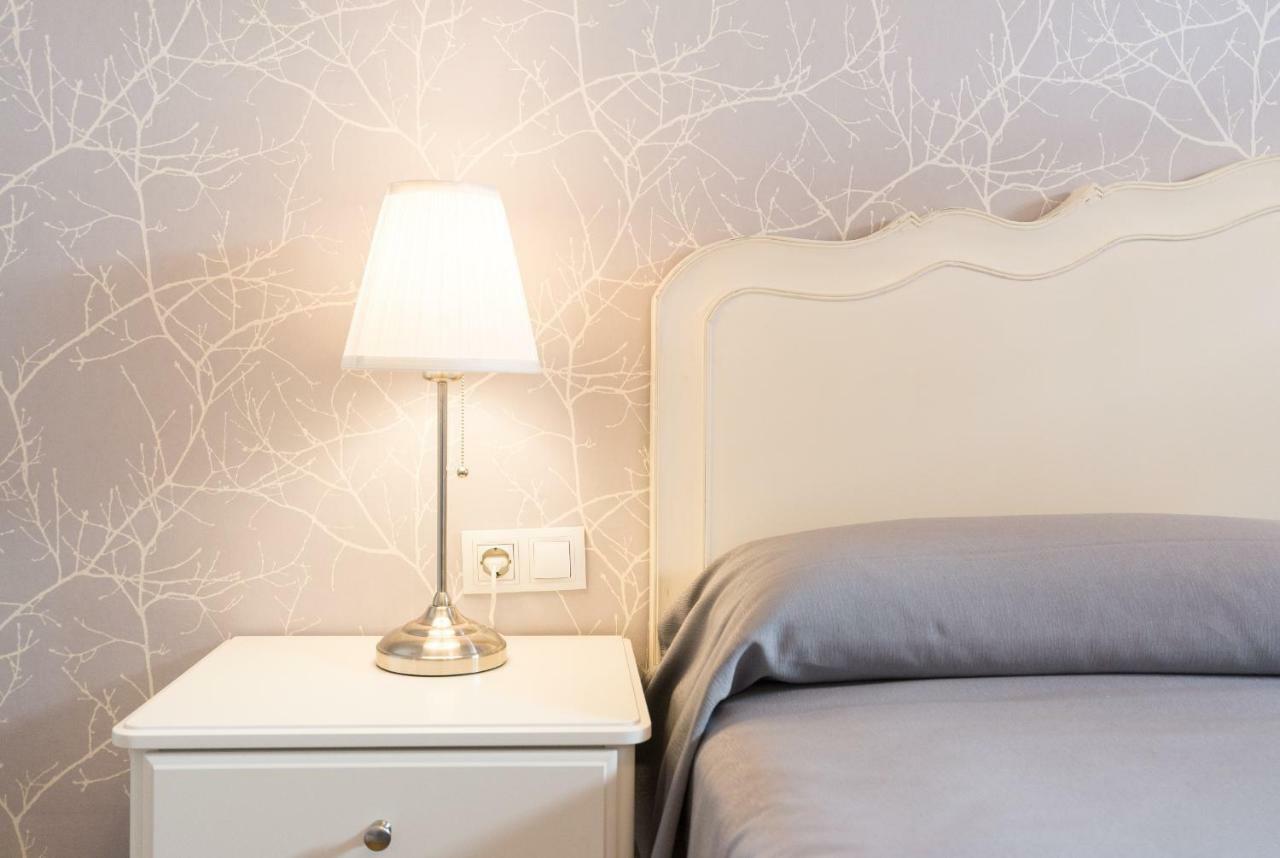 Apartamentos Tucan Малага Экстерьер фото
